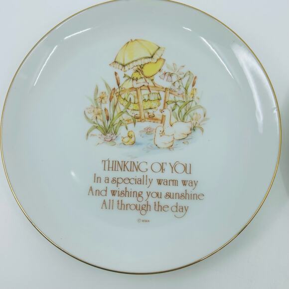 VTG Set Of 2 Lasting Memories Holly Hobby Porcelain Thinking Of You Mini Plates - Picture 2 of 5